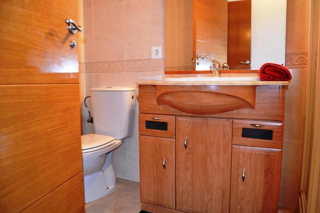 Apartamentos Turisticos Playa Principe La Manga del Mar Menor Rum bild