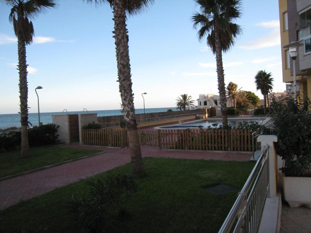 Apartamentos Turisticos Playa Principe La Manga del Mar Menor Exteriör bild